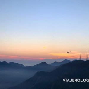 FOTO DEL ATARDECER - HORA DORADA EN RÍO DE JANEIRO, BRASIL