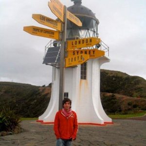 FARO DEL FIN DEL MUNDO EN LA ISLA NORTE DE NUEVA ZELANADA - CAPE REIGNA