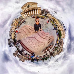 FOTO TINY PLANET EN TEATRO BOLSHOI EN MOSCU O MOSCOW RUSIA